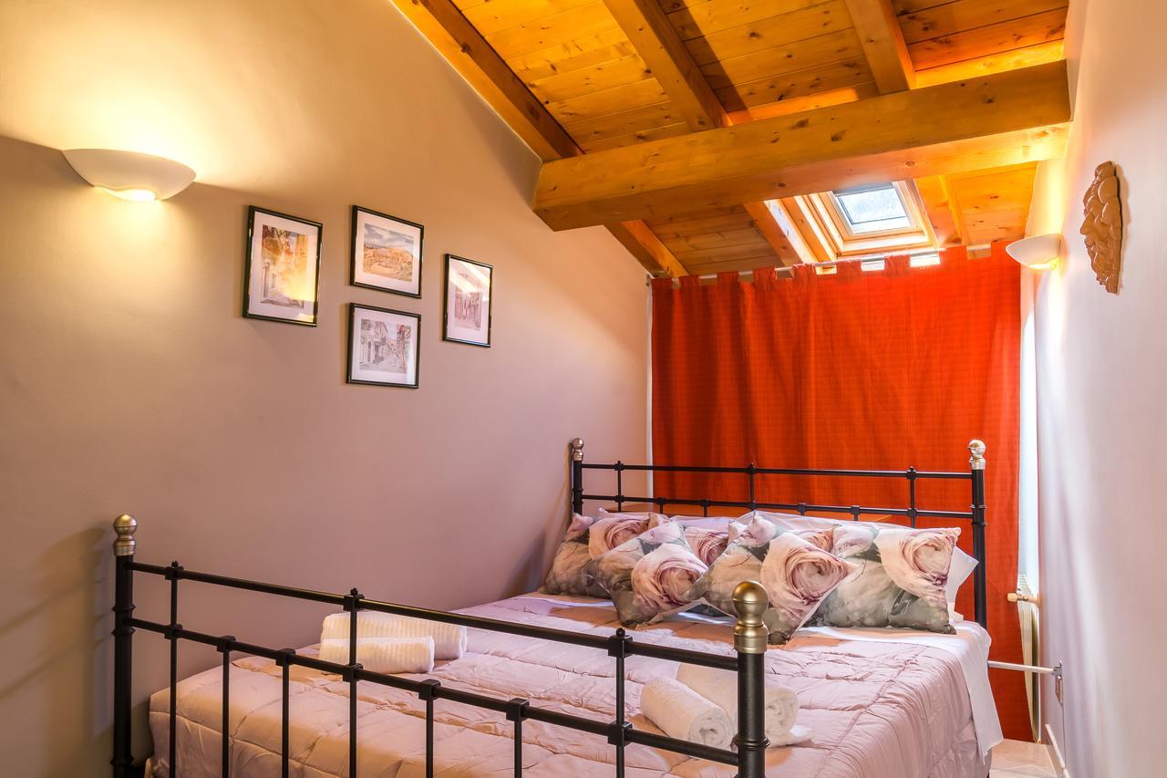 Amartia Apartments تاورمينا المظهر الخارجي الصورة