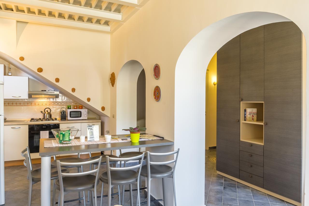 Amartia Apartments تاورمينا المظهر الخارجي الصورة